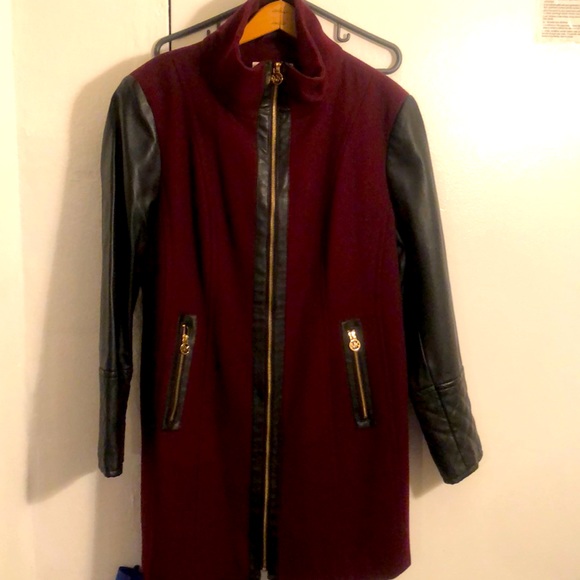 Michael Kors - Picture 1 of 5